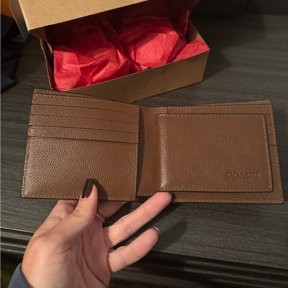Coach Men’s 3 in 1 Wallet - NWT - Picture 3 of 4